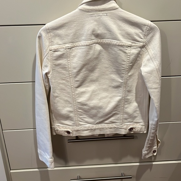 Theory - White Jean Jacket - Picture 4 of 4